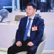 他必定全程参与